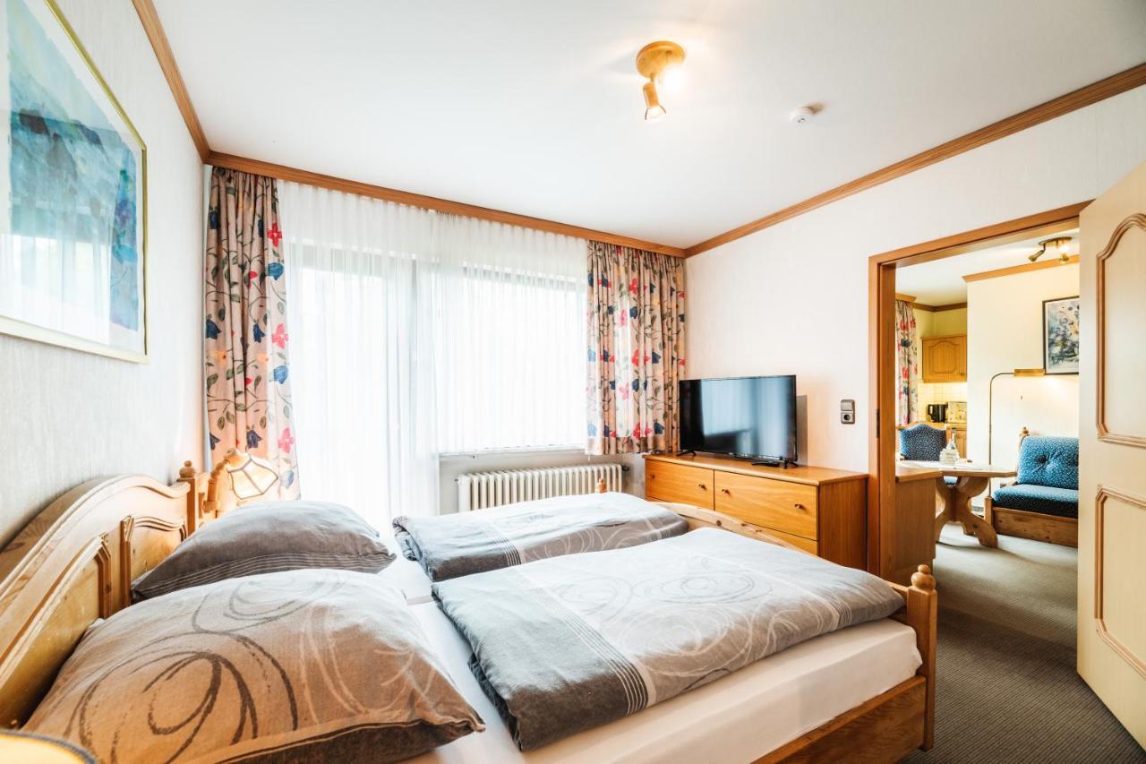 Landhotel Alte Aue Алтенау Екстериор снимка