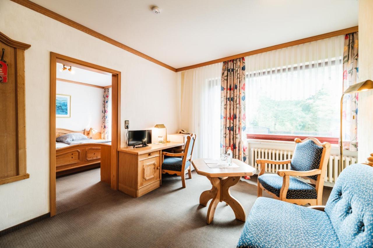 Landhotel Alte Aue Алтенау Екстериор снимка